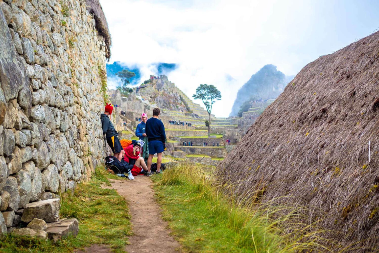 Inca Jungle to Machu Picchu 03 Days – 02 Nights